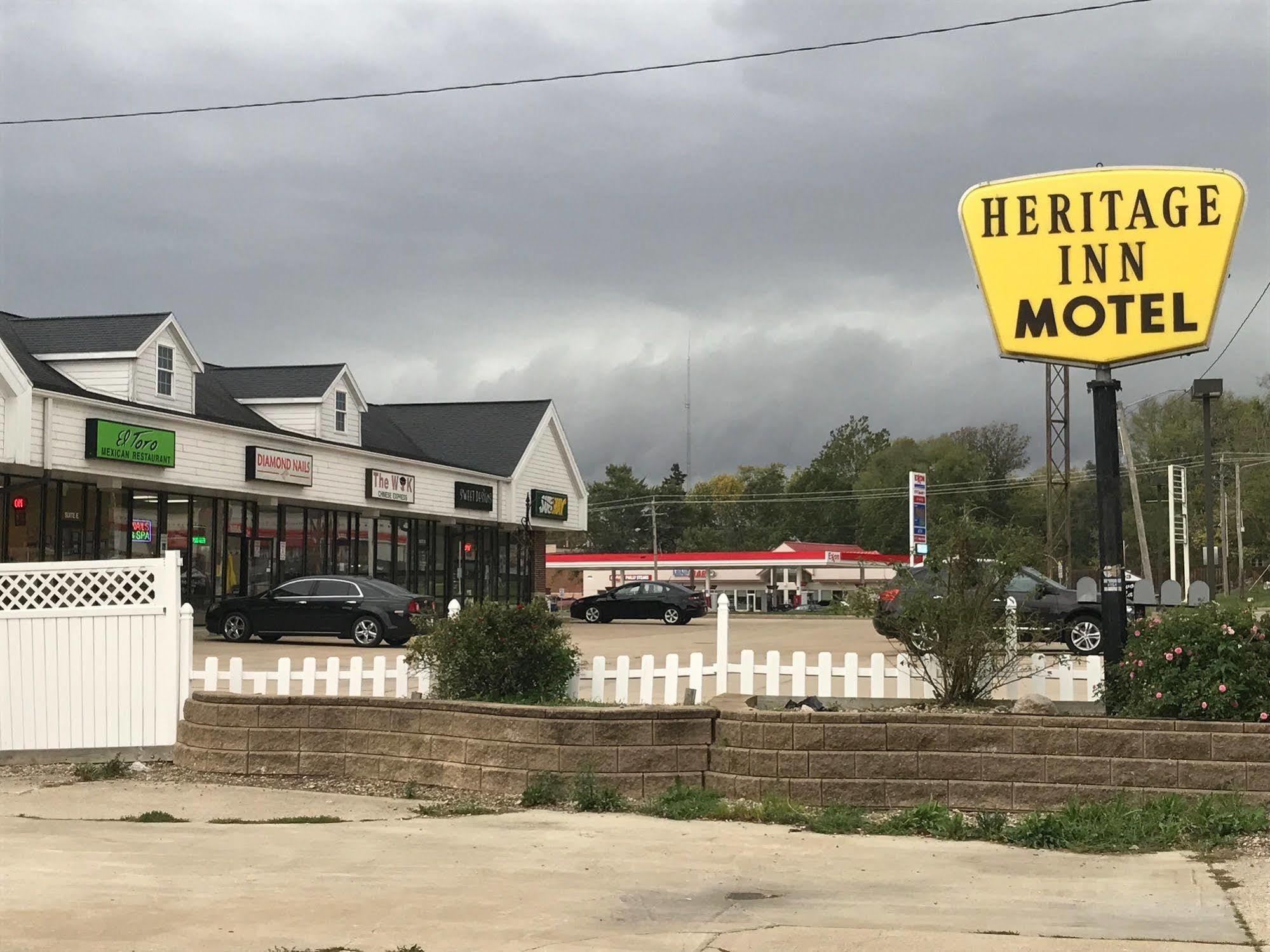 Heritage Inn Mahomet Extérieur photo